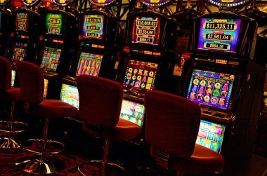 angkanet4d Feature Spins Hall